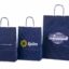 Blå papirsposer med personligt tryk9